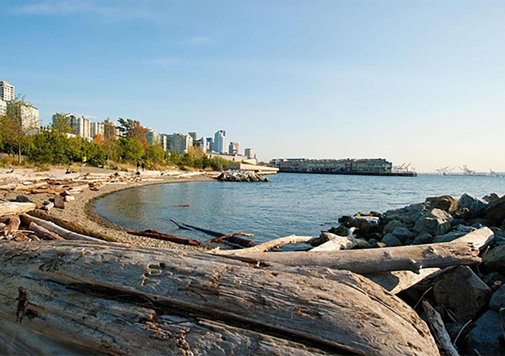 Belltown Waterfront Suites By Barsala Сиатъл Екстериор снимка